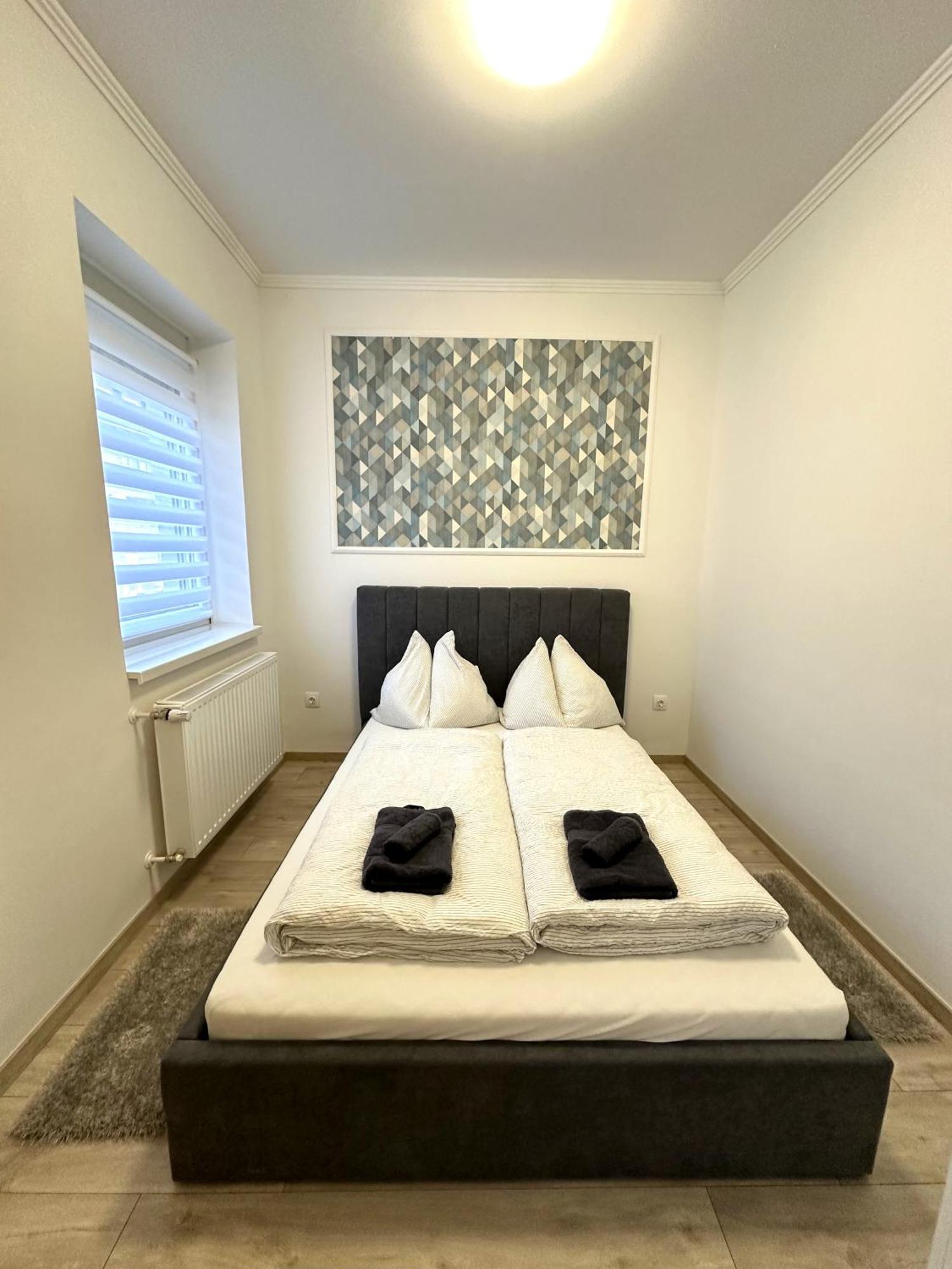Berzsenyi Apartmanhaz Kaposvár Esterno foto