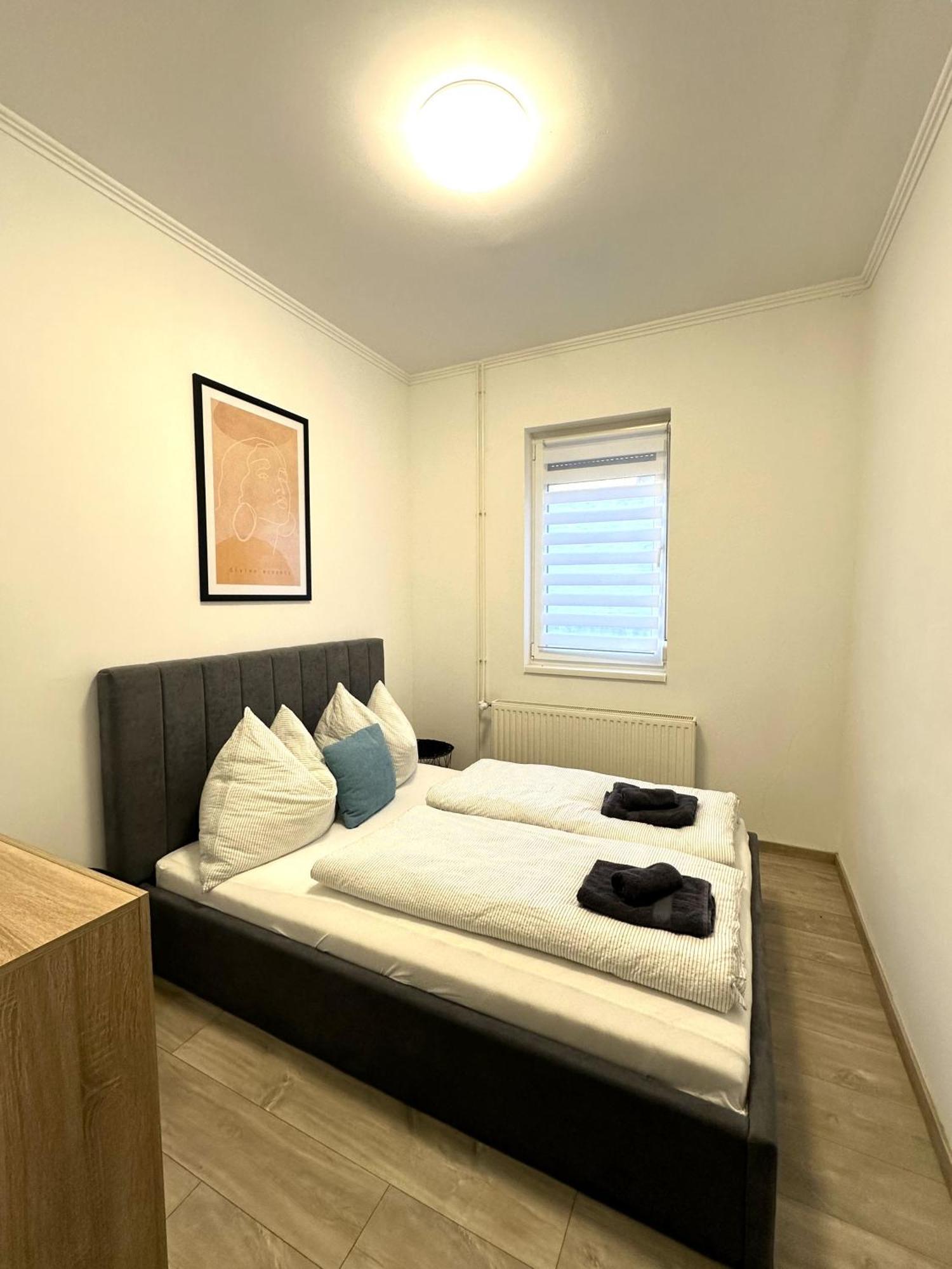 Berzsenyi Apartmanhaz Kaposvár Esterno foto